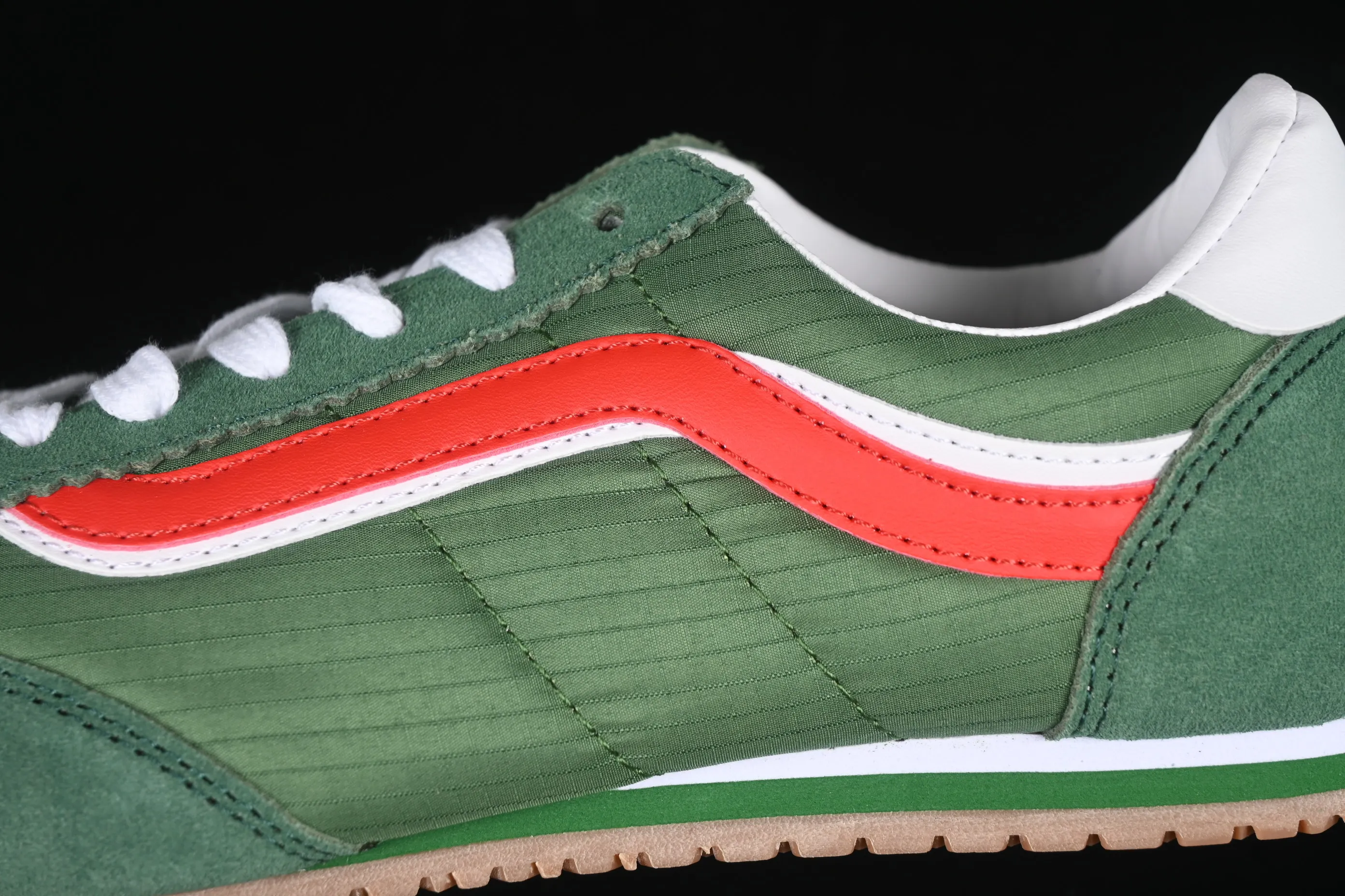 All categories Vans Vans series Vans Low Vans low-top Vans Super Lowpro Vans retro fashion comfortable versatile casual sneakers VN000D83BR1